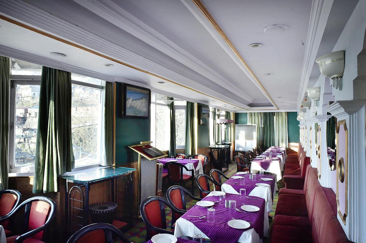Oyo 8917 Hotel Crystal Palace Шімла Екстер'єр фото